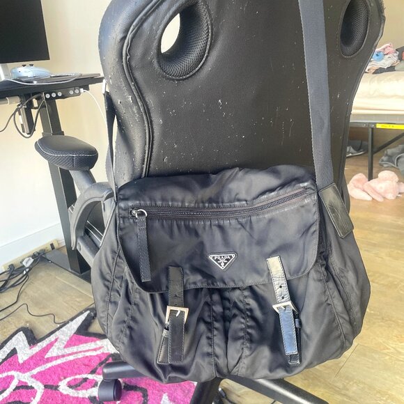 Prada Black Nylon Triangle Logo Messenger Bag - Picture 2 of 2